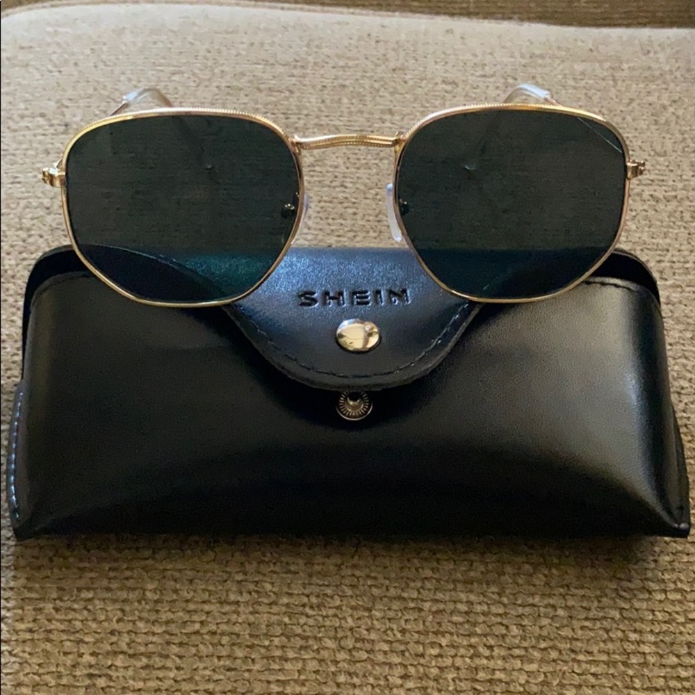 Hexagonal Flat Metal sunglasses (Rayban lookalike)